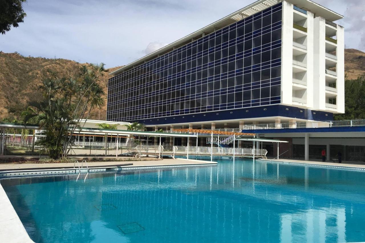 Marriott Maracay Golf Resort Екстериор снимка