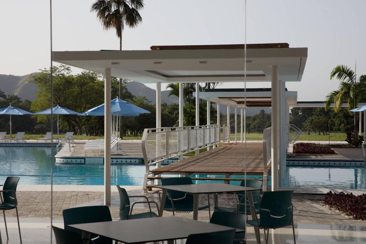 Marriott Maracay Golf Resort Екстериор снимка