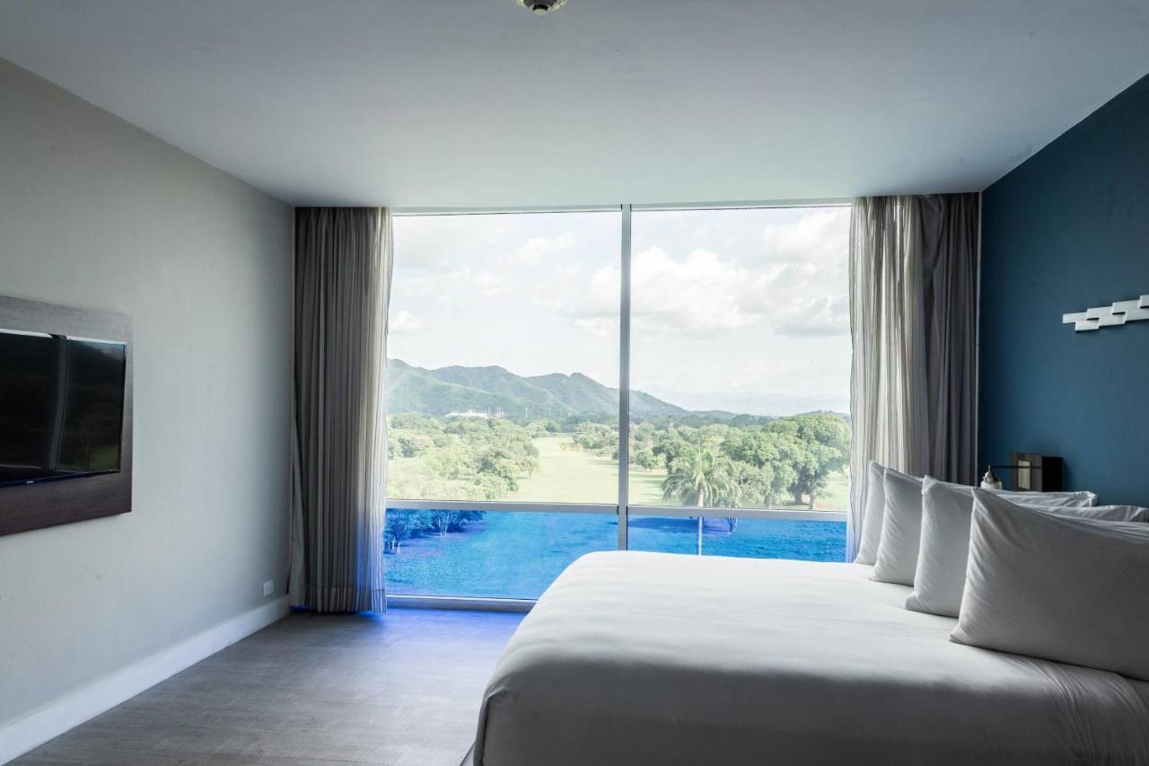 Marriott Maracay Golf Resort Екстериор снимка