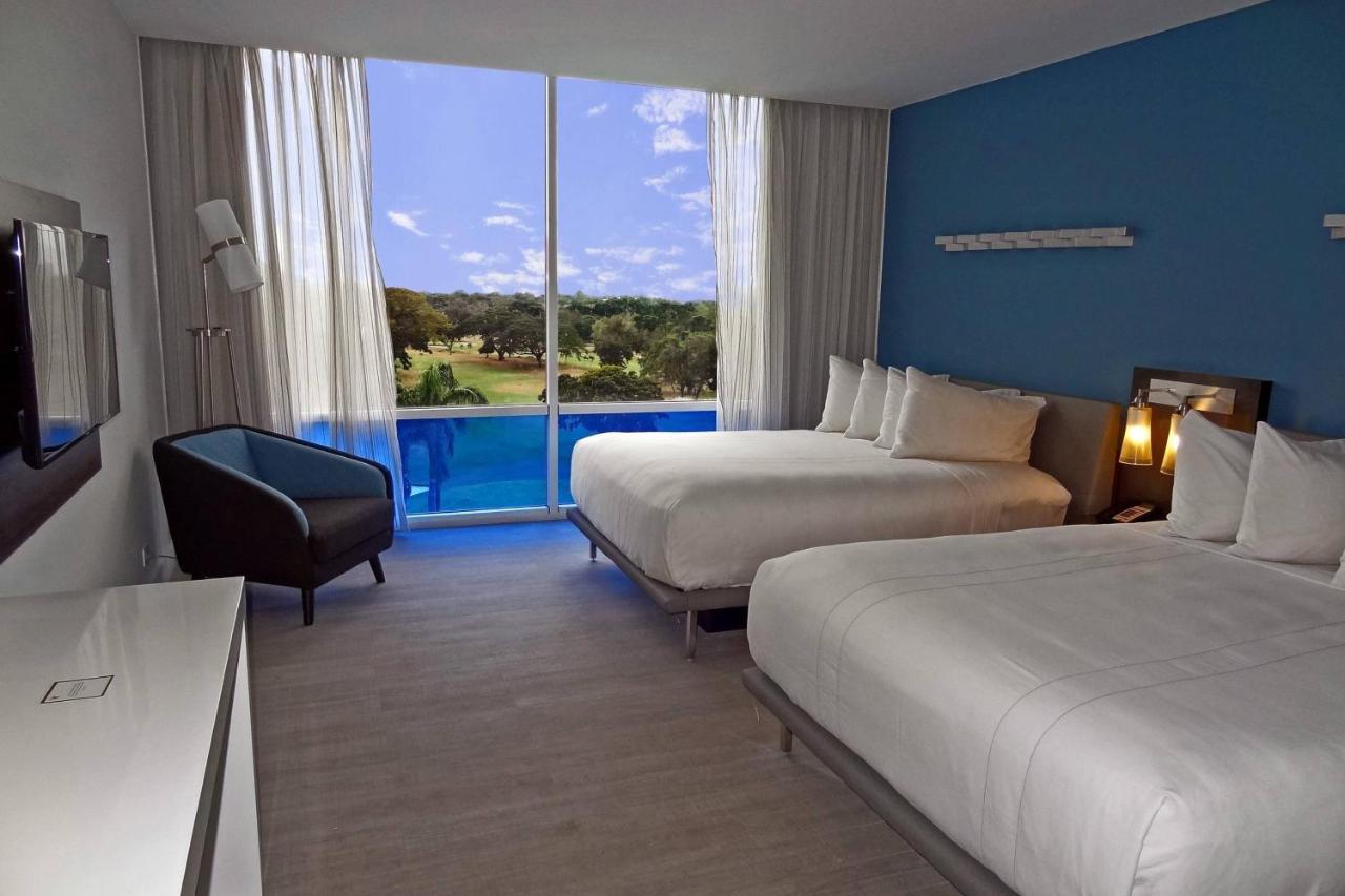 Marriott Maracay Golf Resort Екстериор снимка