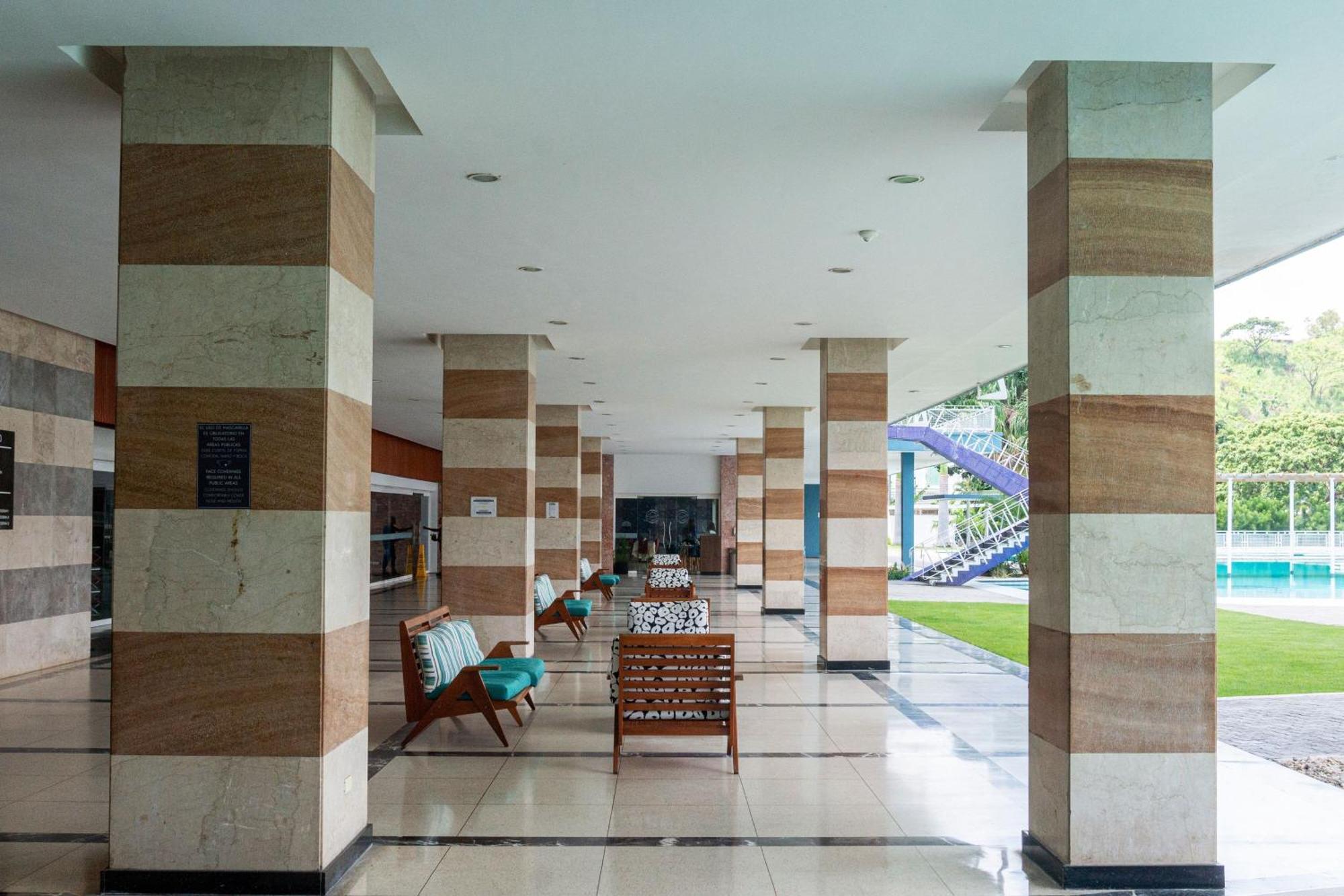 Marriott Maracay Golf Resort Екстериор снимка